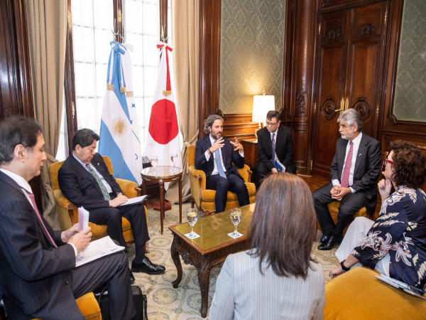 La Argentina y Japón avanzaron en el establecimiento de una «asociación estratégica global»
