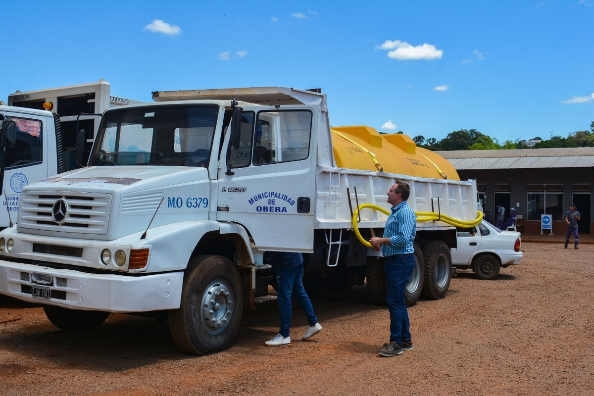El municipio suma un nuevo camión hidrante a su flota vehicular