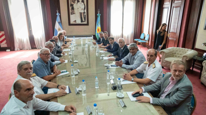 Firmaron acuerdo para que los astilleros Tandanor y Río Santiago construyan para la Armada Argentina