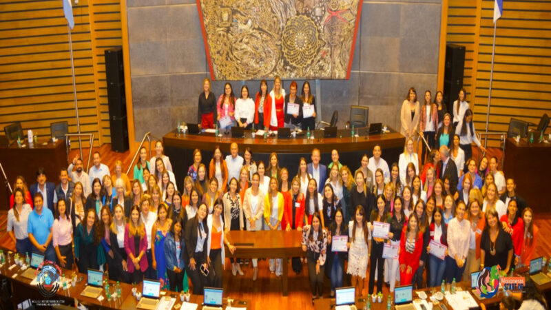 “Misioneras startup” Sesionó el Parlamento de la Mujer 2023
