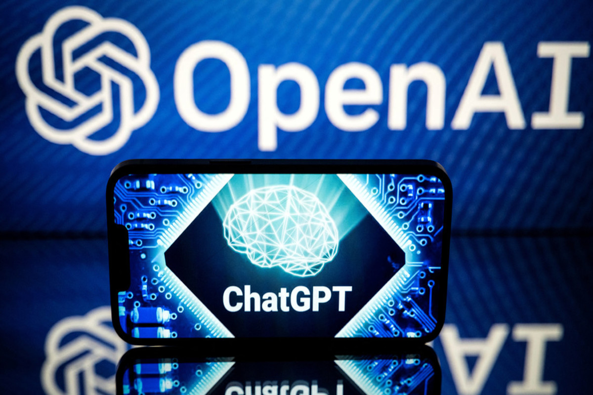 ChatGPT lanza una versión más poderosa que su popular sistema