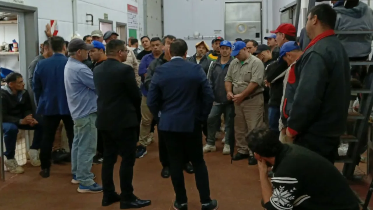 Cierre definitivo: El Porvenir deja a sus trabajadores en la calle